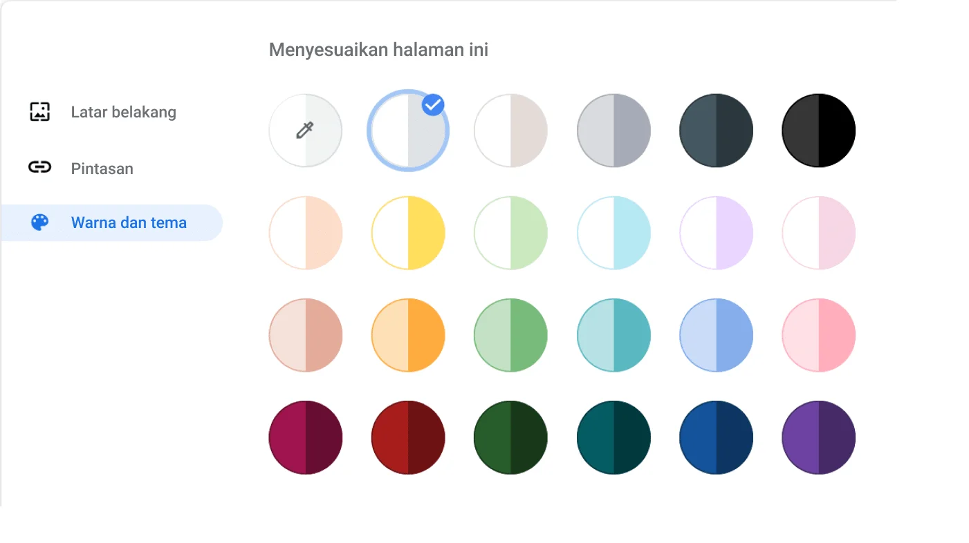 Jendela setelan browser Chrome menampilkan dialog Warna dan tema.