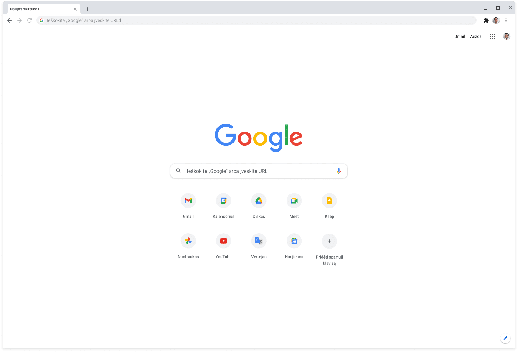 „Chrome“ naršyklės lange teikiama Google.com.